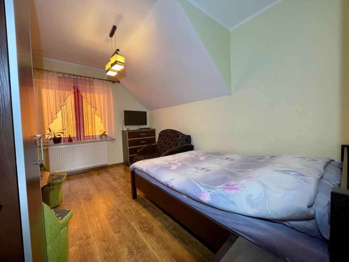 Red Rose Apartment วาดีสวาโวโว ภายนอก รูปภาพ